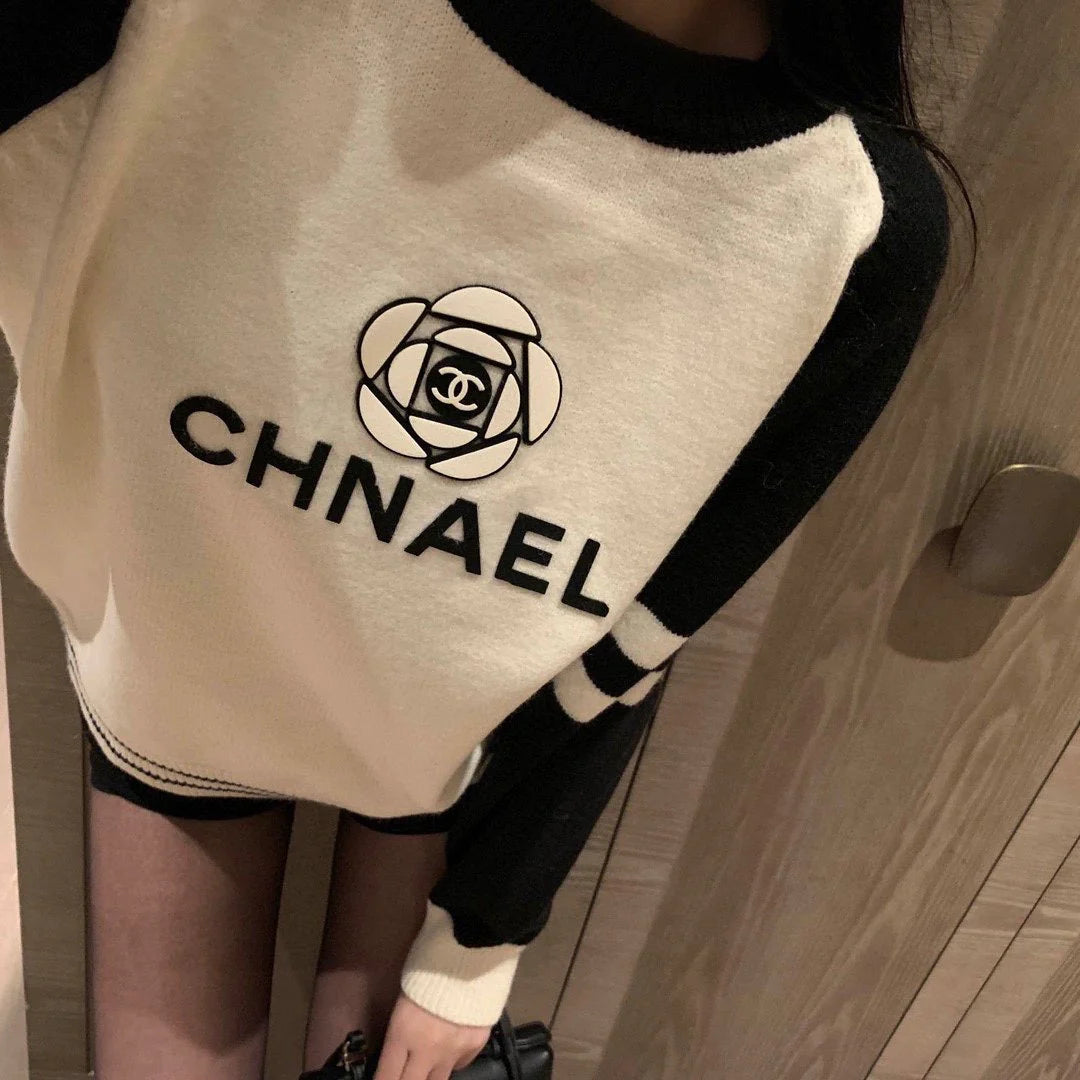 CNL Fashion Camellia Sweater 0724012302