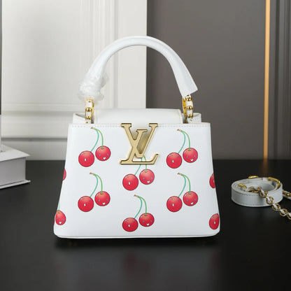 Cherry Kapusin Shoulder Bag 1025060915