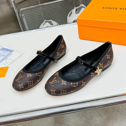 Round toe flat shoes 1824041115