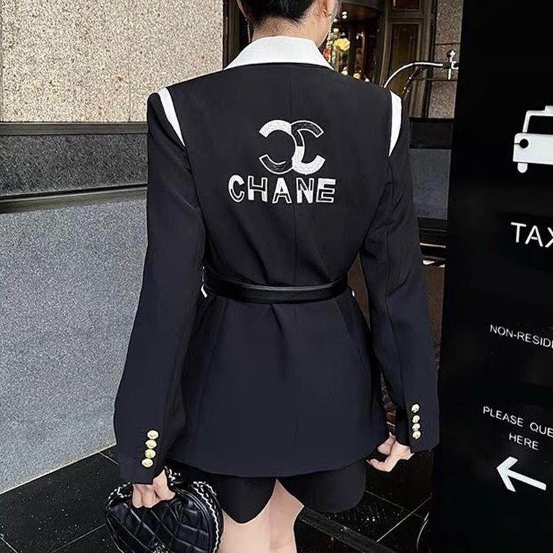 Fashion new women's casual coat 1023120401