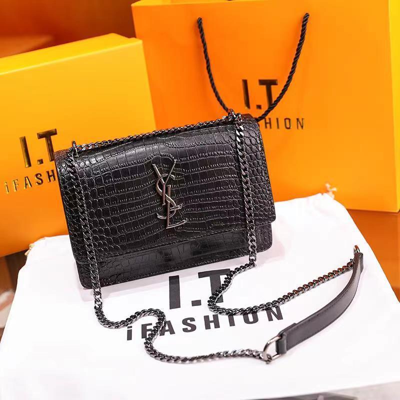 High-end Chain Shoulder Crossbody Bag 0823121409