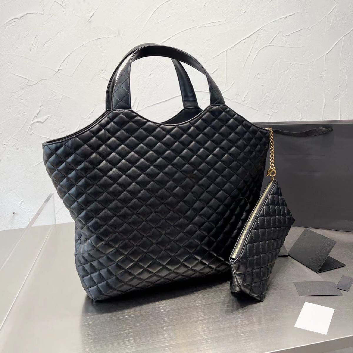 Icare Maxi Shopping Bag