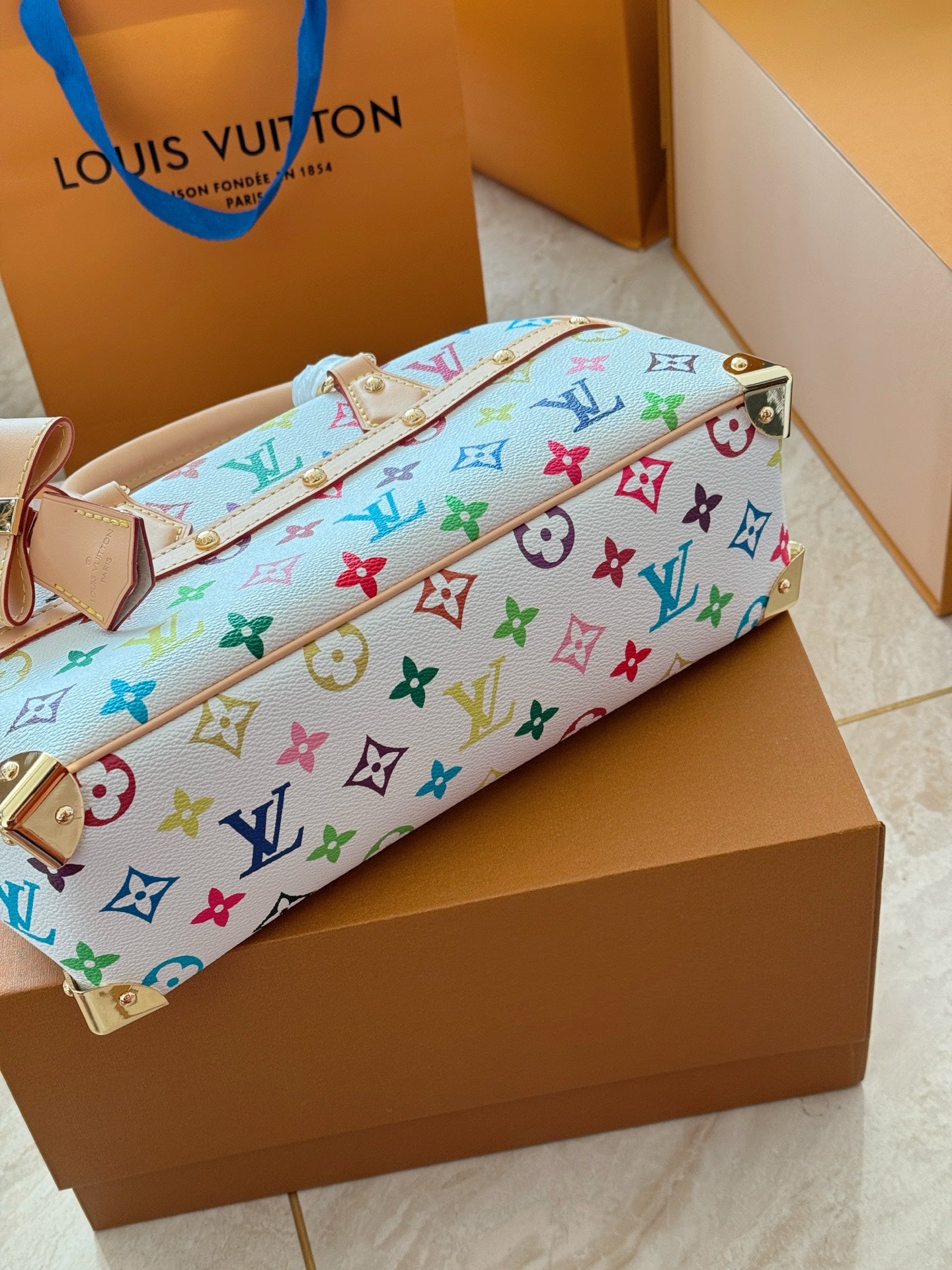 Lvv fashion 3 color bowling handbag 0725031907