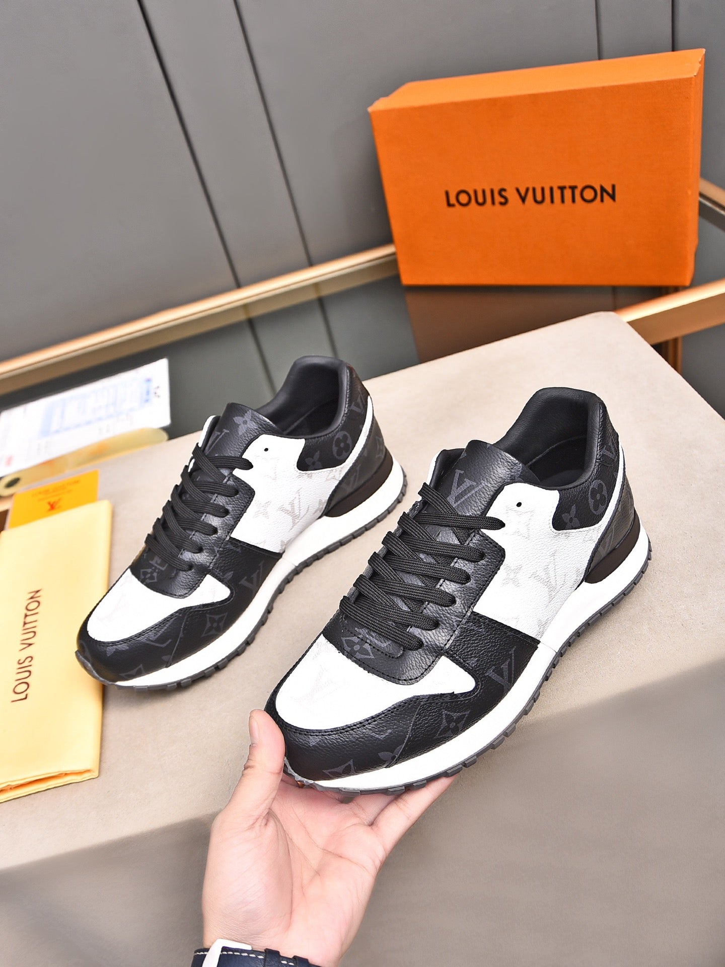 Lvv fashion printed rubber sole sports shoes 0725060604