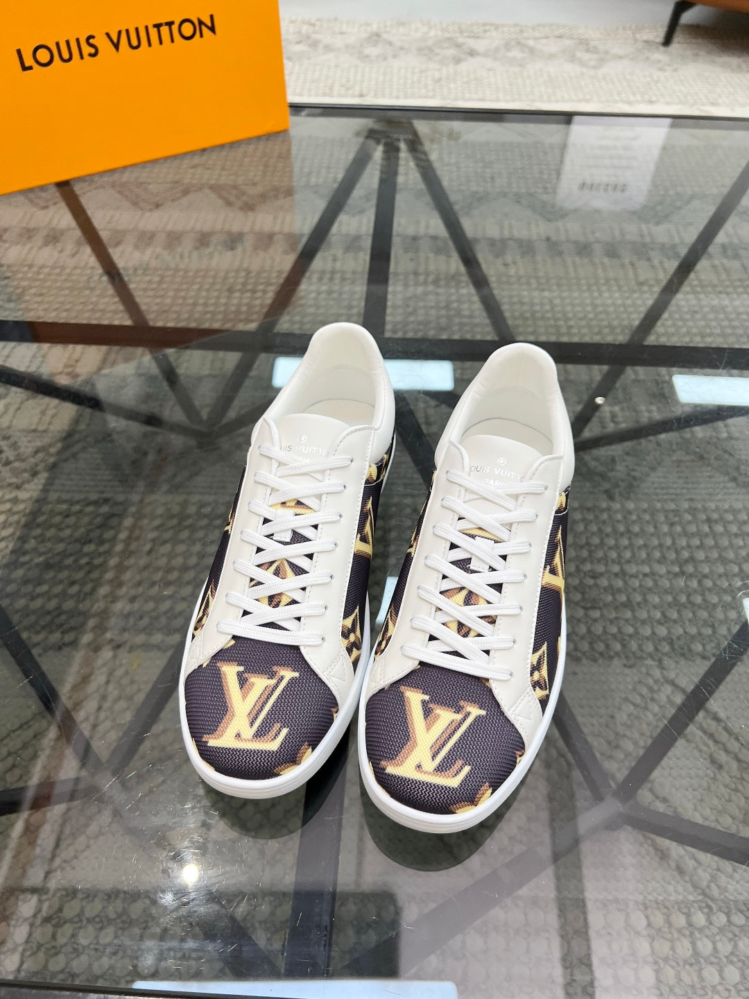 LVV fashion printed casual sports shoes 0725060310