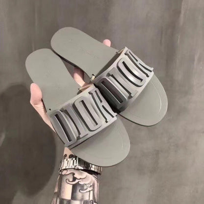 New top metal buckle sandals retro platform sandals and slippers fashion slippers