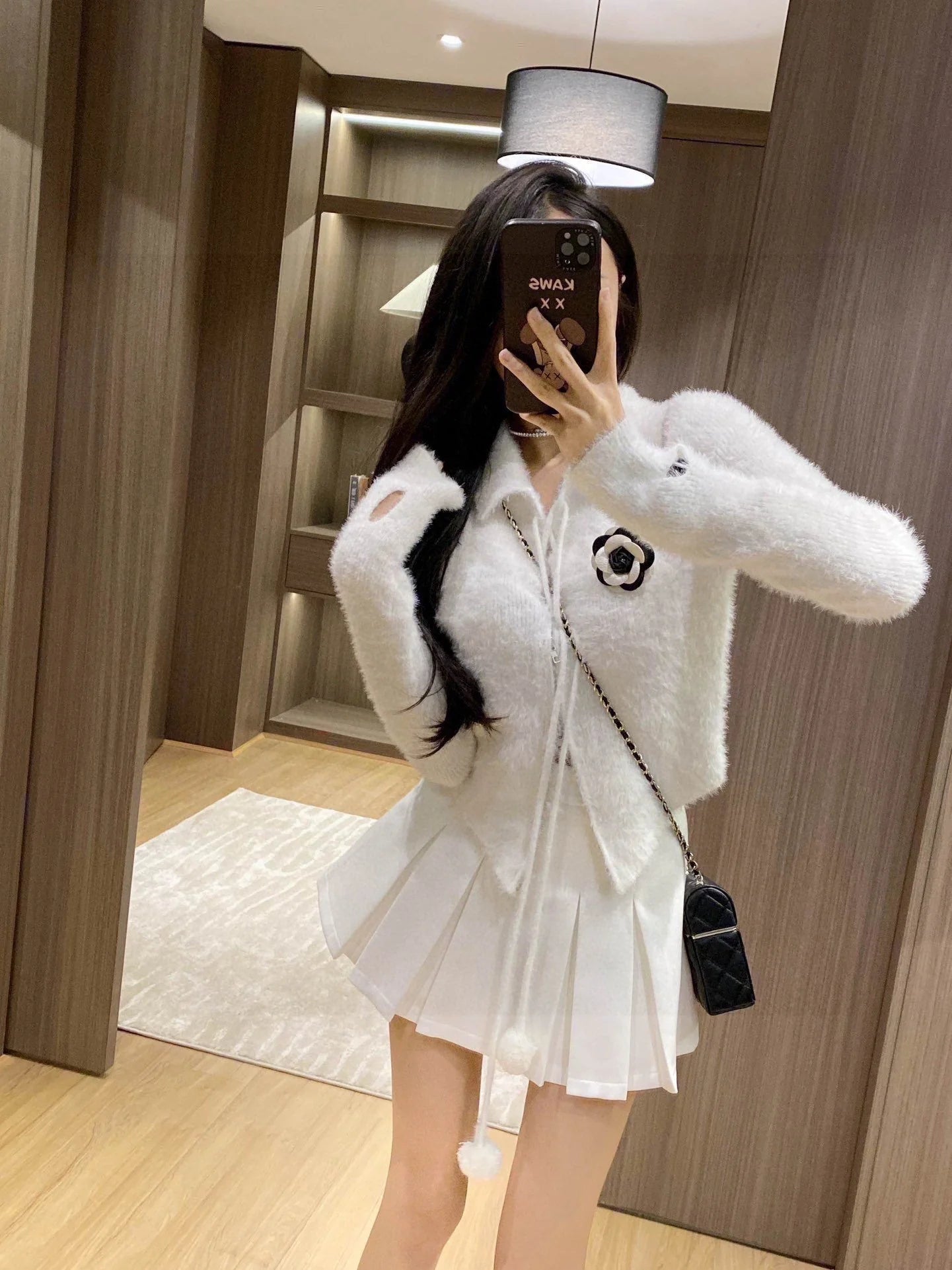 CHA Camellia Mink Fur Ball Strap Sweater 0724012303