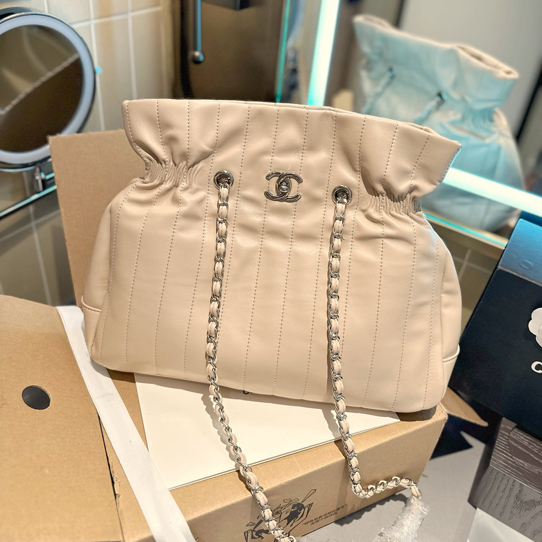 New trendy and fashion bags  CWT1023091318