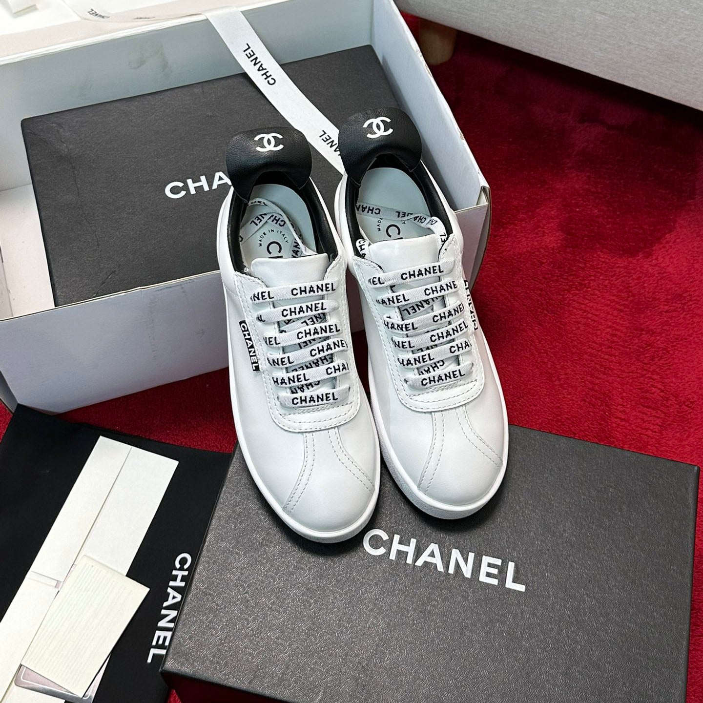 CH Fashion Lace-Up Sneakers XC24092327