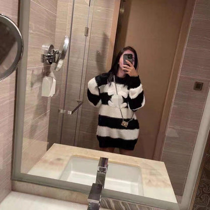 black and white striped sweater 0823113003