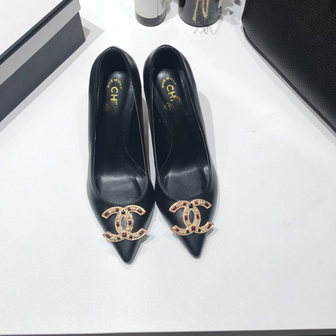 Fashion Pointed Sandals