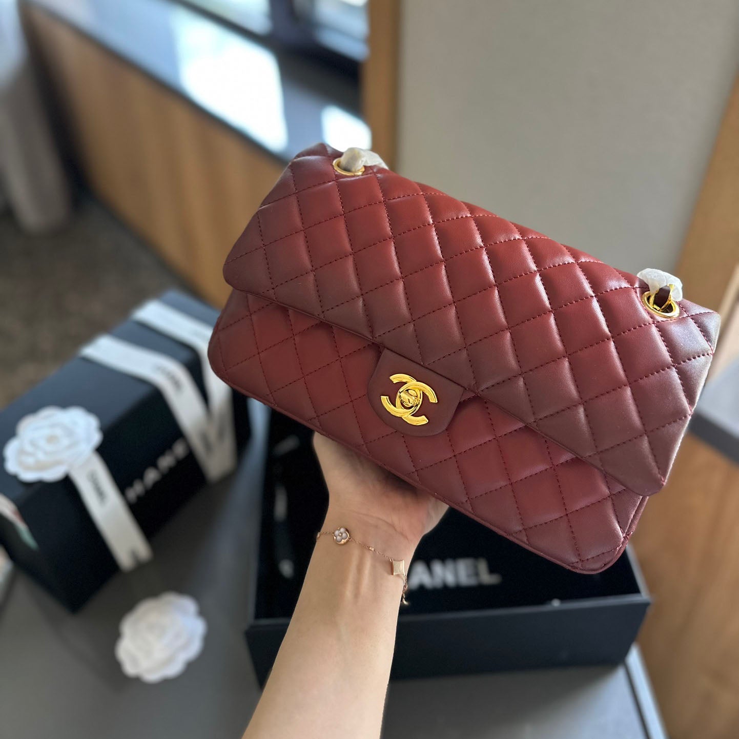 CHL 1112cf classic flap bag XC24100305