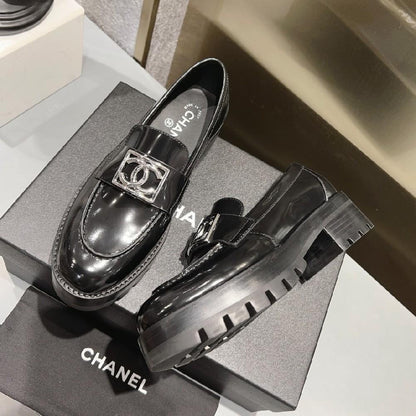 Fashion new thick soled women's loafers 1023120102