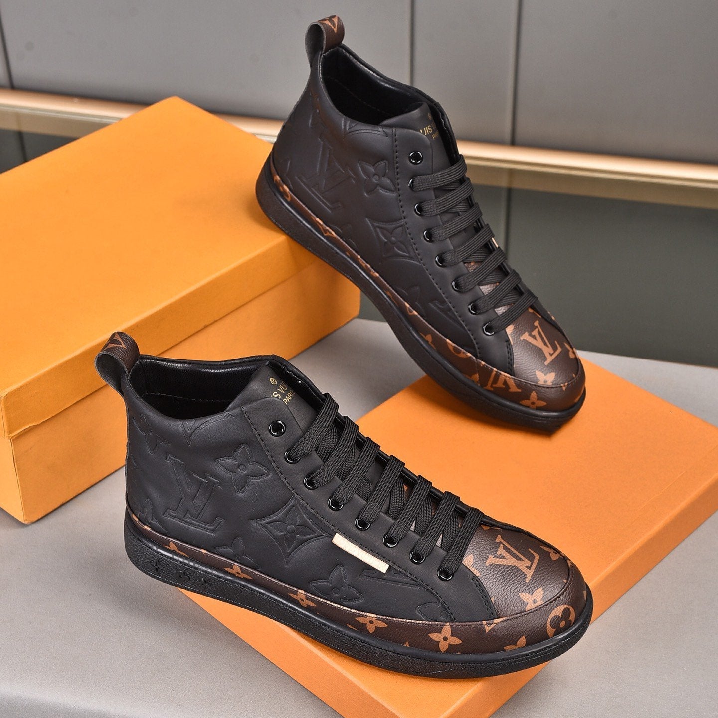 Leisure Pattern Two Tone Trendy High-top Shoes