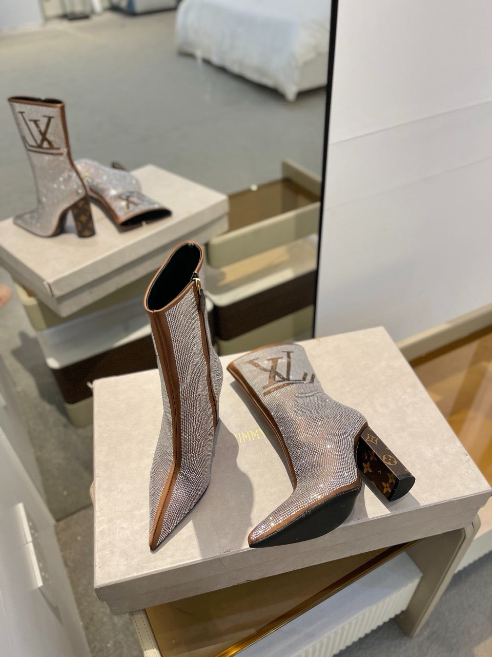 LV fashion rhinestone high-heeled mid-calf boots 0724102305