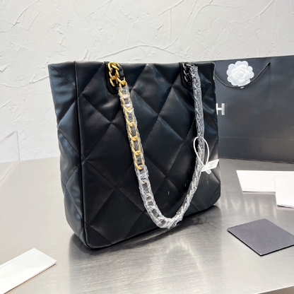 Shopping Bags With Gold-color Chain