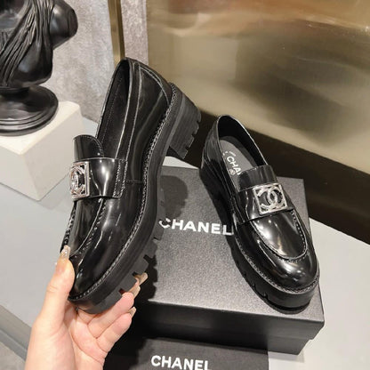 Fashion new thick soled women's loafers 1023120102