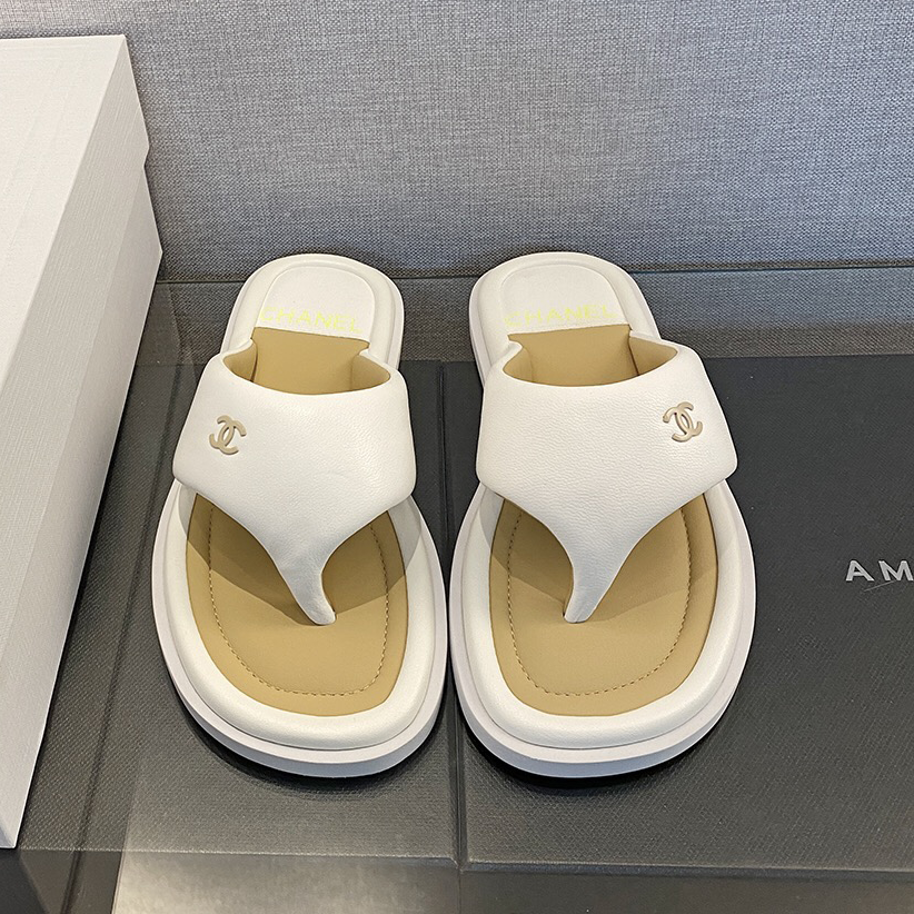 4 color C new flip flops XC07051204