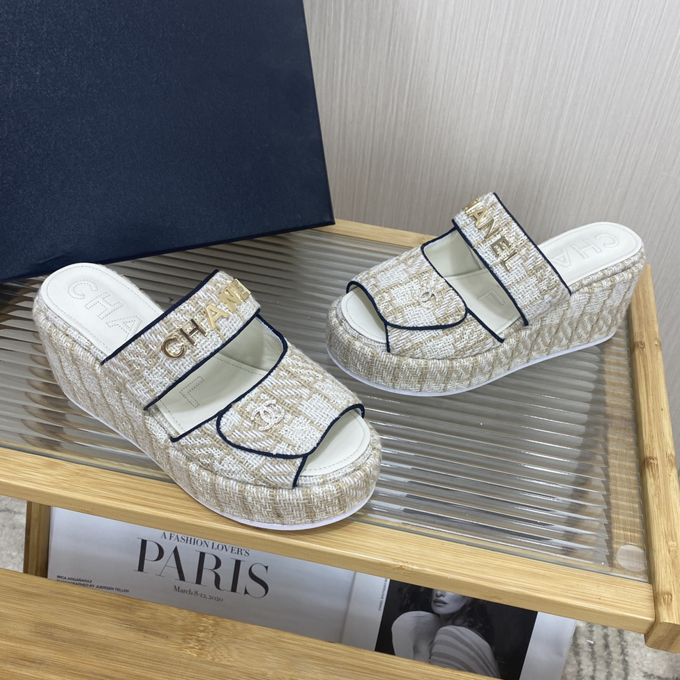 New style platform slippers XC07053108