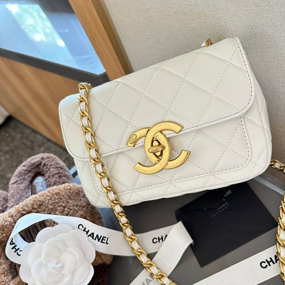 CNL New big logo diamond square fat bag 0724082603