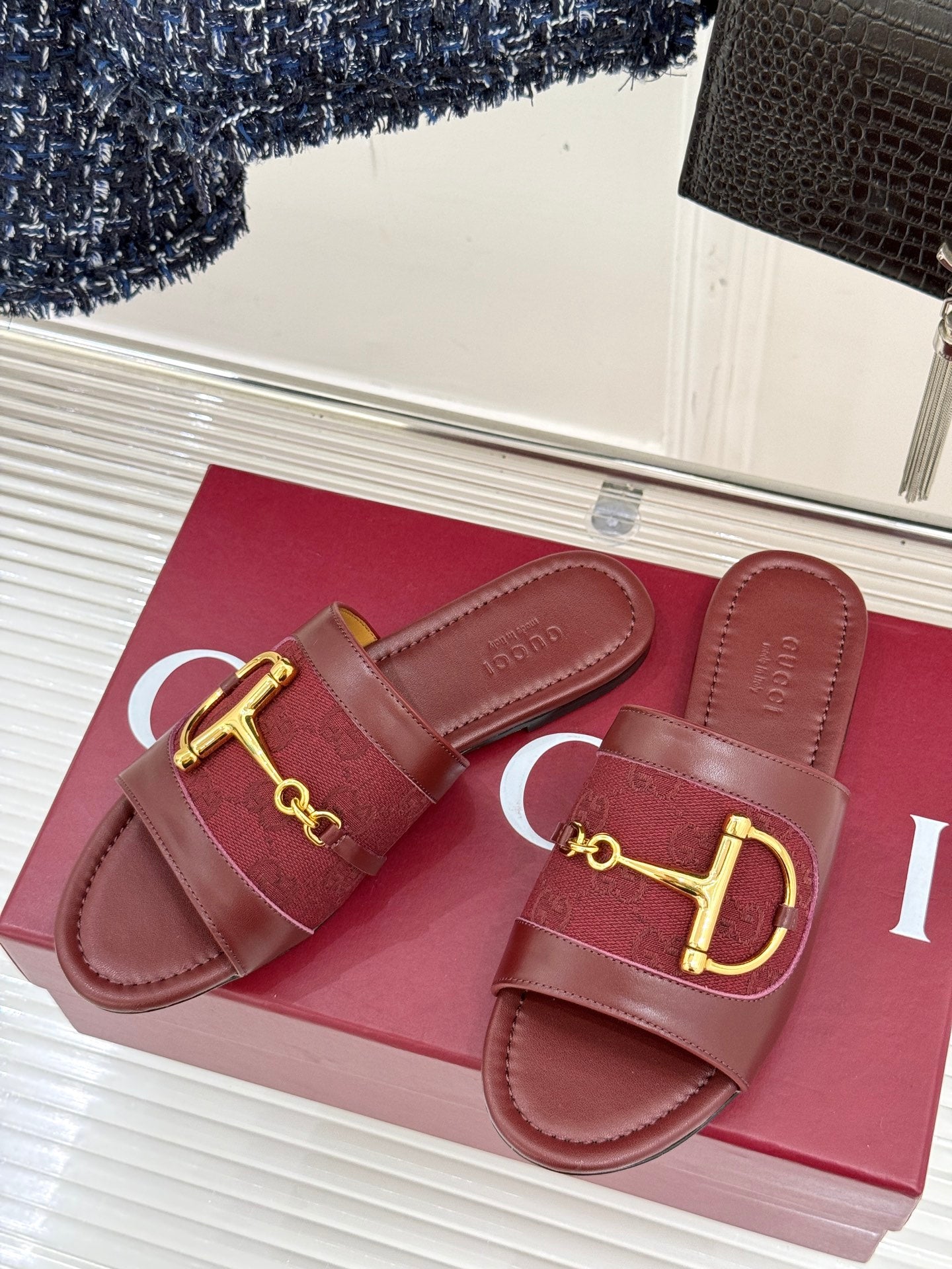 GG fashion 25 new slippers 0725043001