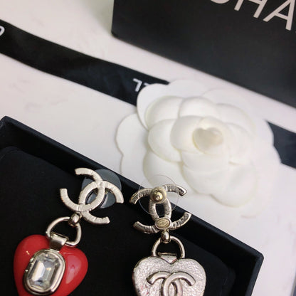 Love earrings XC0823072401