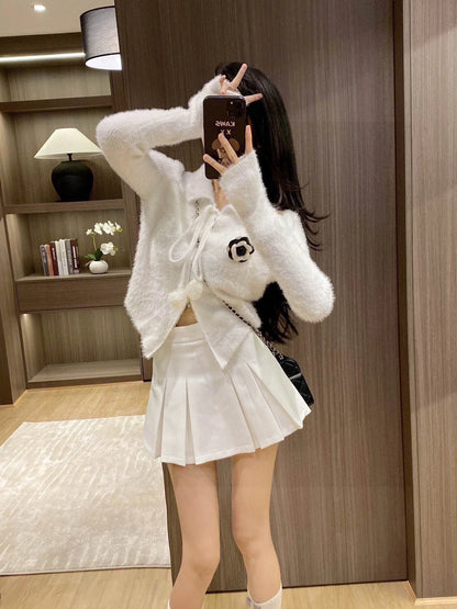 CHA Camellia Mink Fur Ball Strap Sweater 0724012303