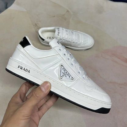 P New Women's Shoes Casual Shoes Triangle Buckle Lace-up Sneakers 1024060508