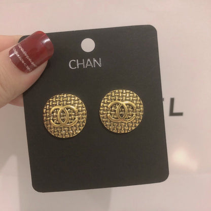 Fashion and versatile high-end earrings PD10062608