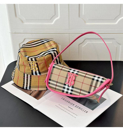 New Large Capacity Commuter Leisure All-match Shoulder Bag 1024070319