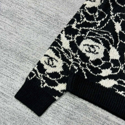 Black and white wool camellia knit XC1823091902