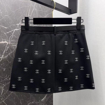 New Entry Light Luxury Spice Girl Full Hot Diamond Skirt 1024040130