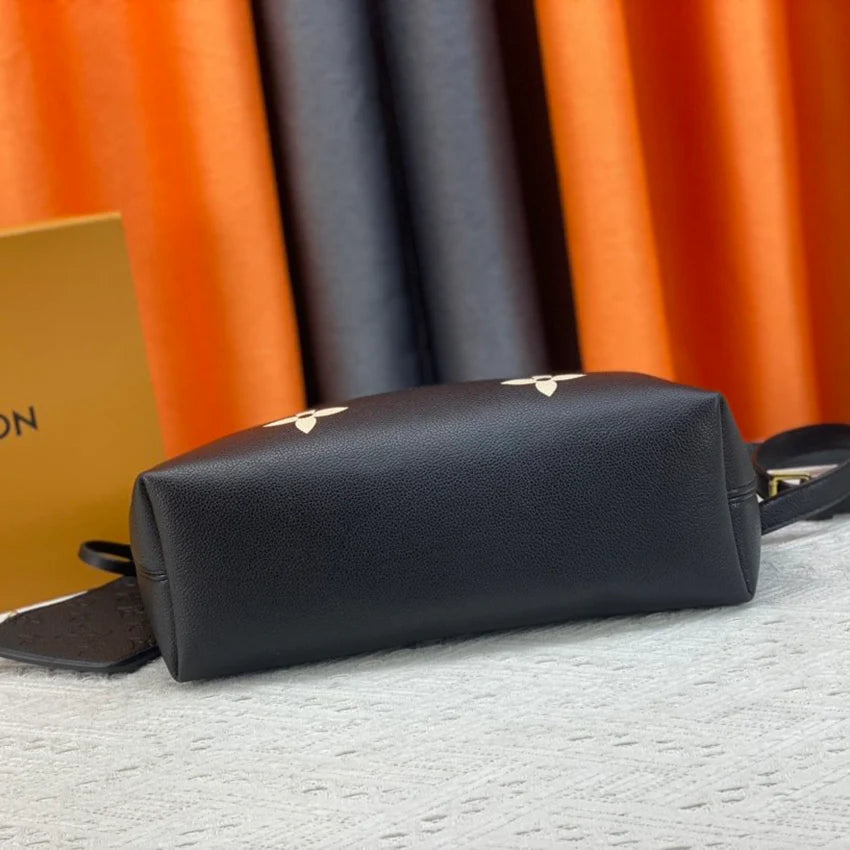 New Fashion Classic  Bag 1024060517