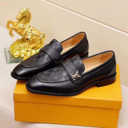 V logo men's formal business shoes