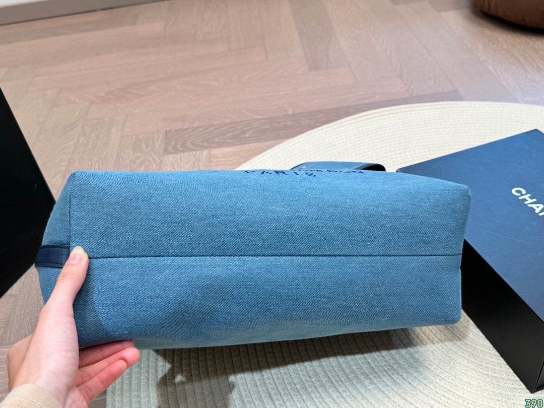 New Style CC Tote Bag 9000927013