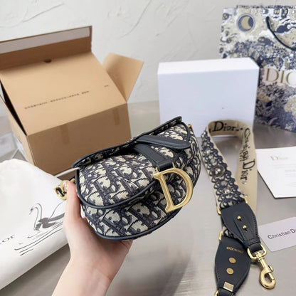 classic saddle bag XC7040401