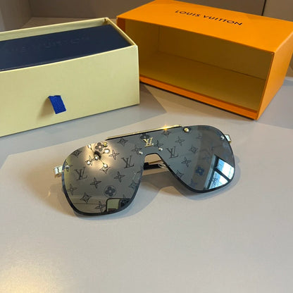 V Fashion Printed Sunglasses 0724022006