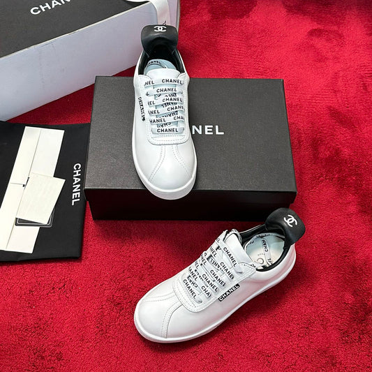 CH Fashion Lace-Up Sneakers XC24092327