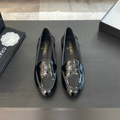 CNL luxury fashion patent leather loafers 0725020801