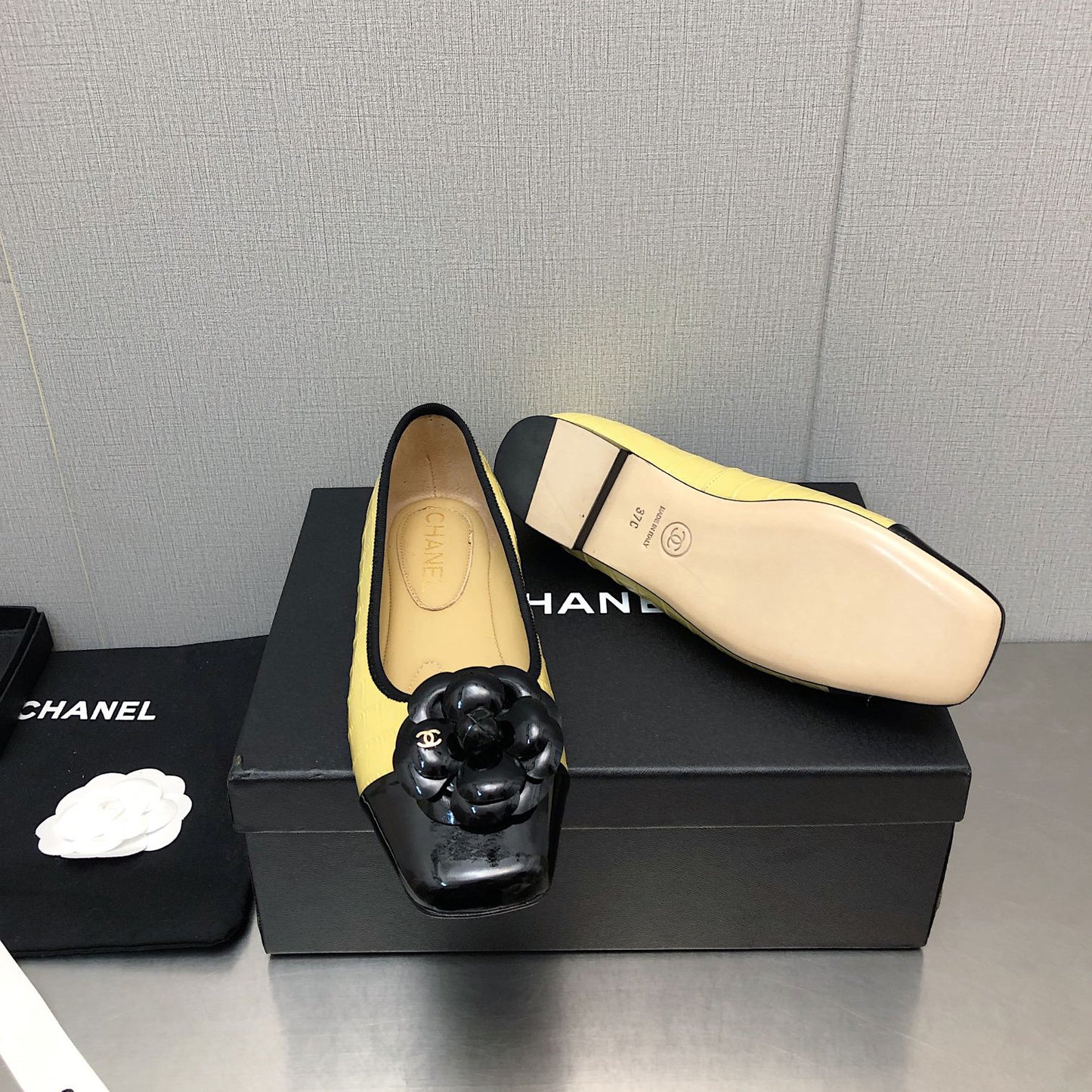 CNL-flat slip-on sandals XC07062910