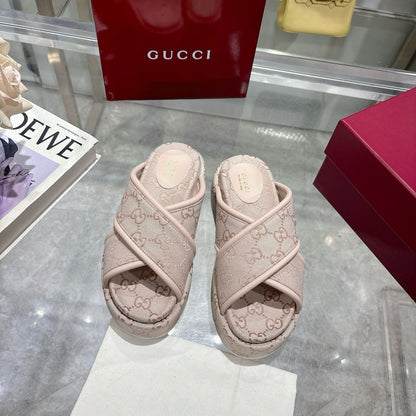 GG cross-upper thick-soled flip-flops 0725052901