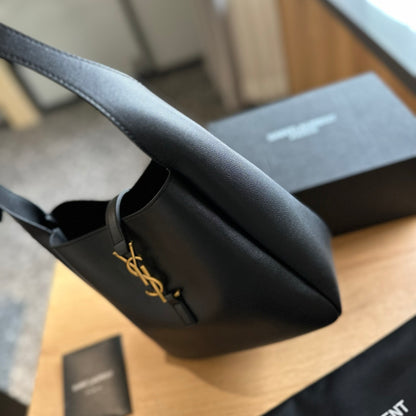 Y-Hobo Bucket Underarm Bag 0724061307