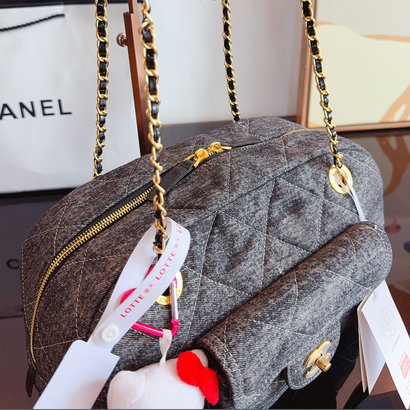 CHL Large Capacity Shoulder Bag XC24092908