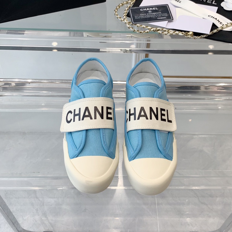 Lightweight Alphabet Velcro Sneakers XC07051207