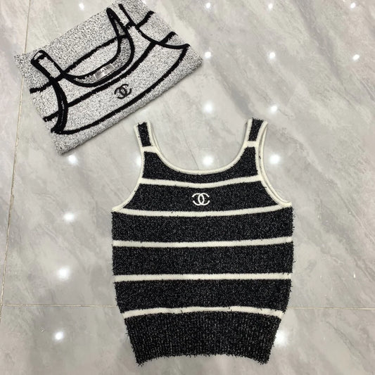 Spring And Summer New Contrast Striped Embroidered Camisole 1024022907