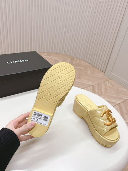 Chane1 top fashion thick-soled rhombus slippers 0724030812