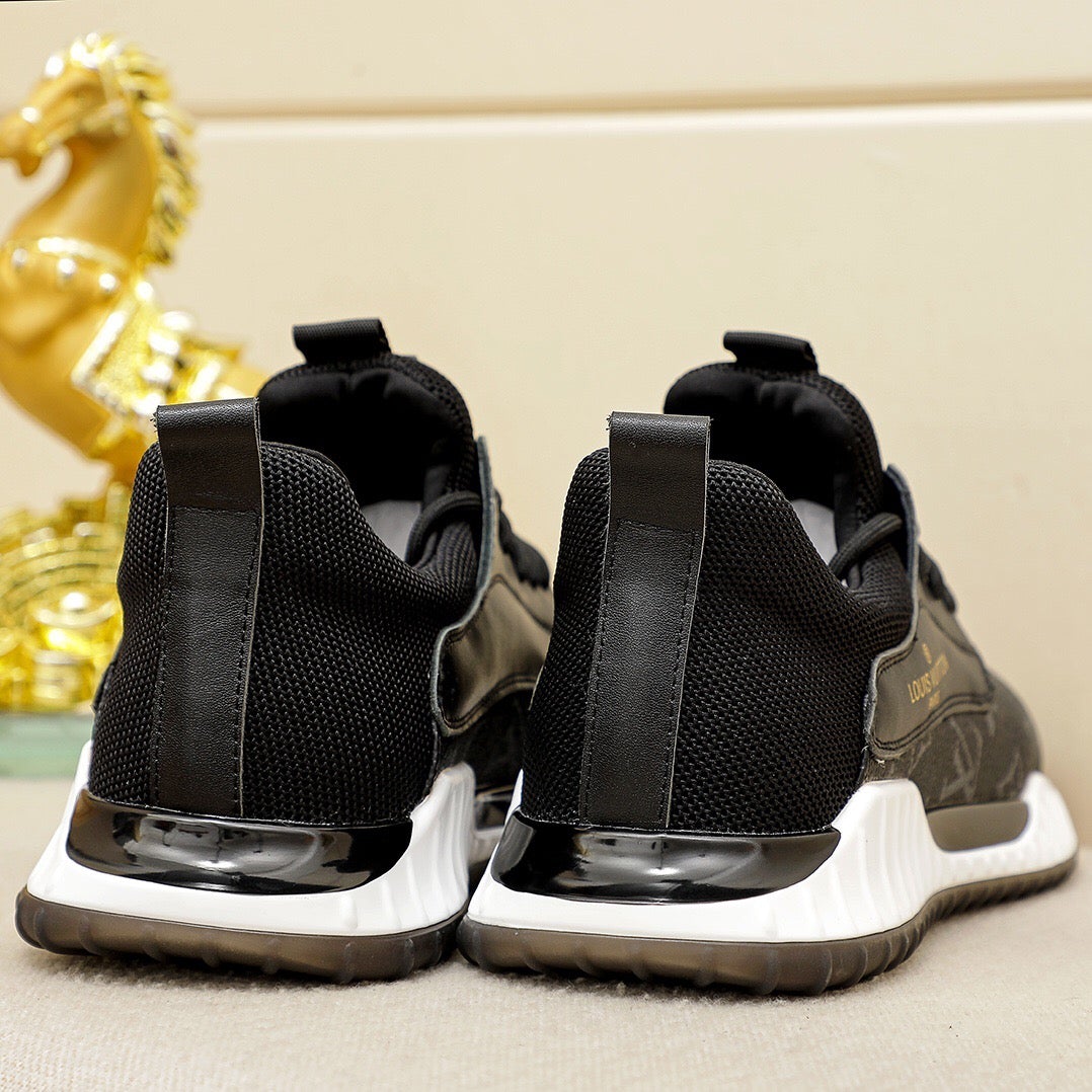 Three-color stitching casual sneakers