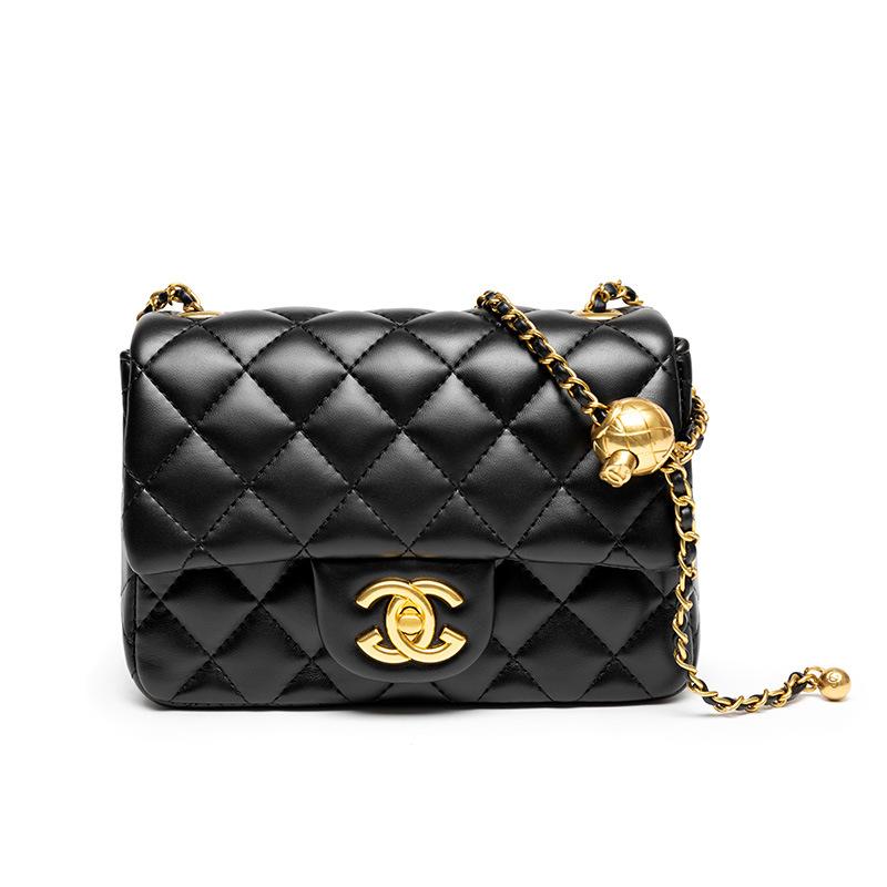 Trendy Diamond Chain Crossbody Bag 0823112809