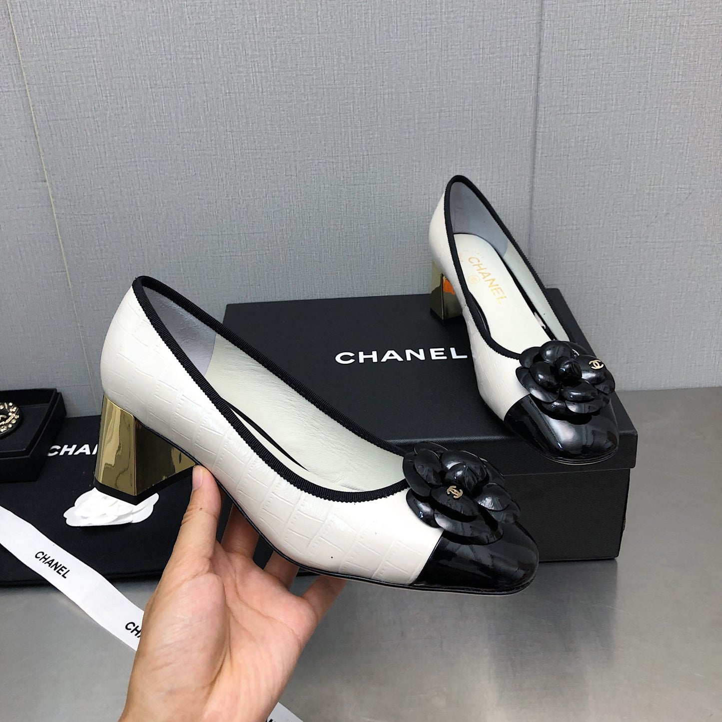 CNL-low-heeled slip-on sandals XC07062911