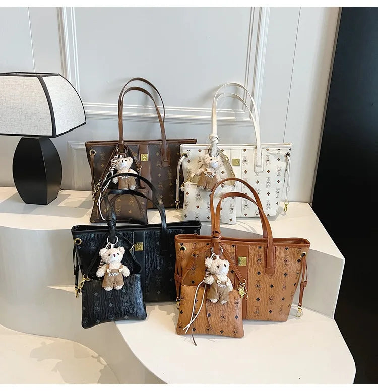 Large-capacity retro printed single-shoulder handbag 2025072903